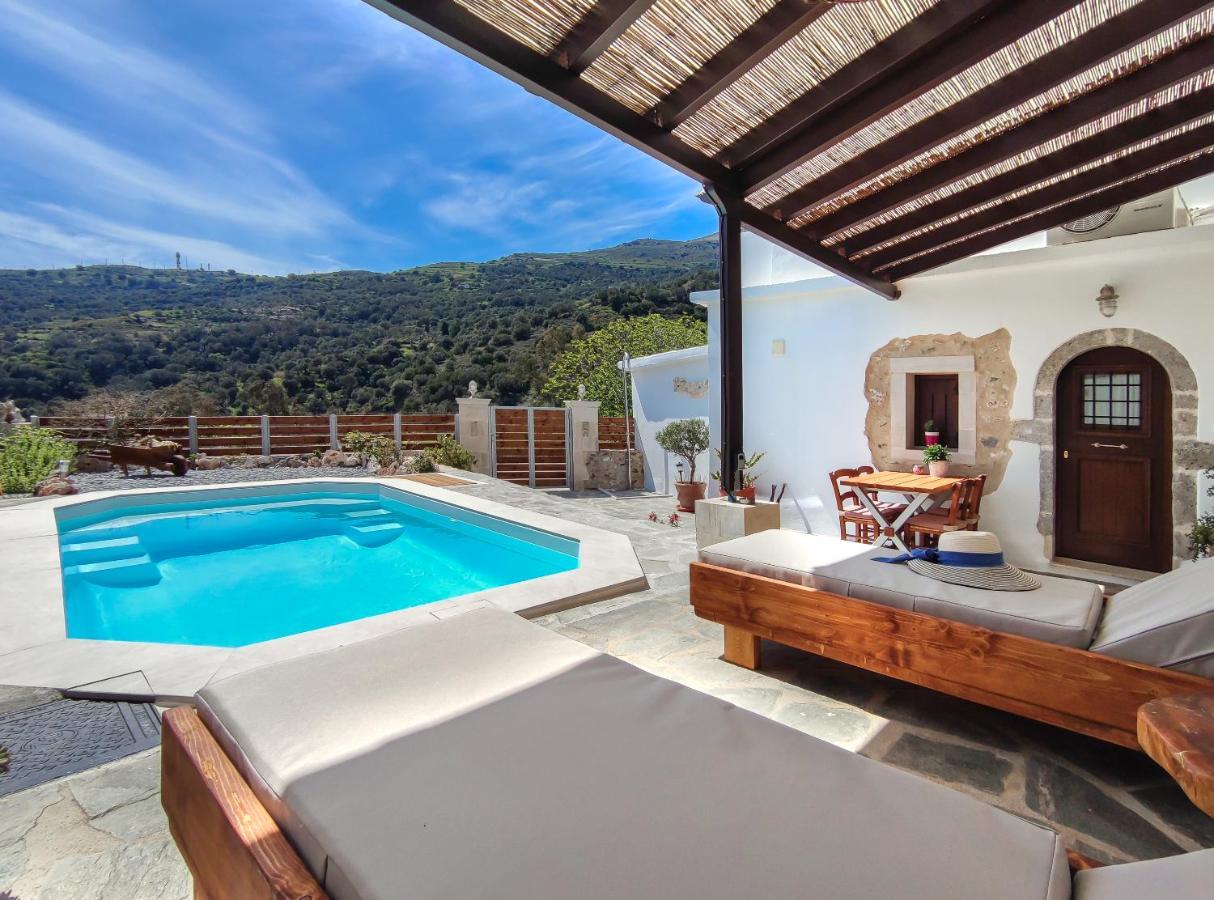 Villa Cosmakis Rodakino Exterior photo